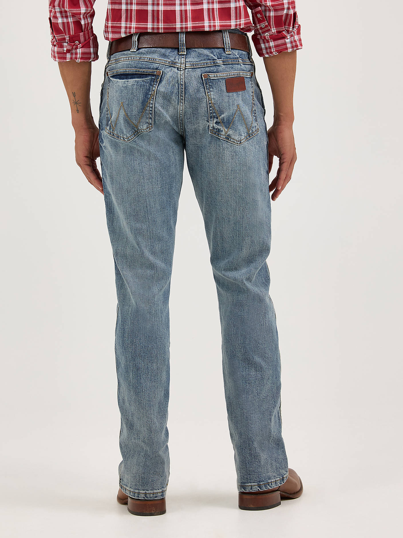 Wrangler Retro Relaxed Boot Jean in Greeley