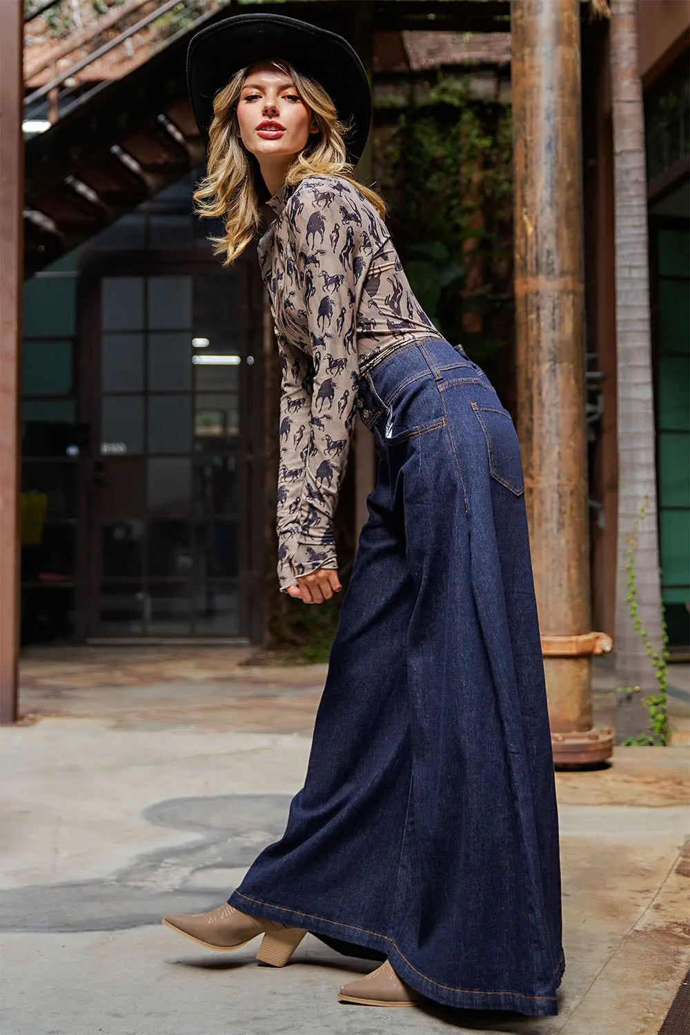 Mesh Western Horse Graphic Top in Taupe by ee:some