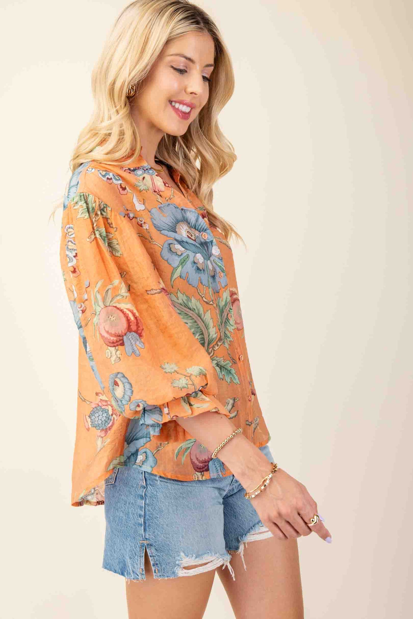 Floral 3/4 Length Gathered Balloon Sleeves Blouse in Coral by GiGio