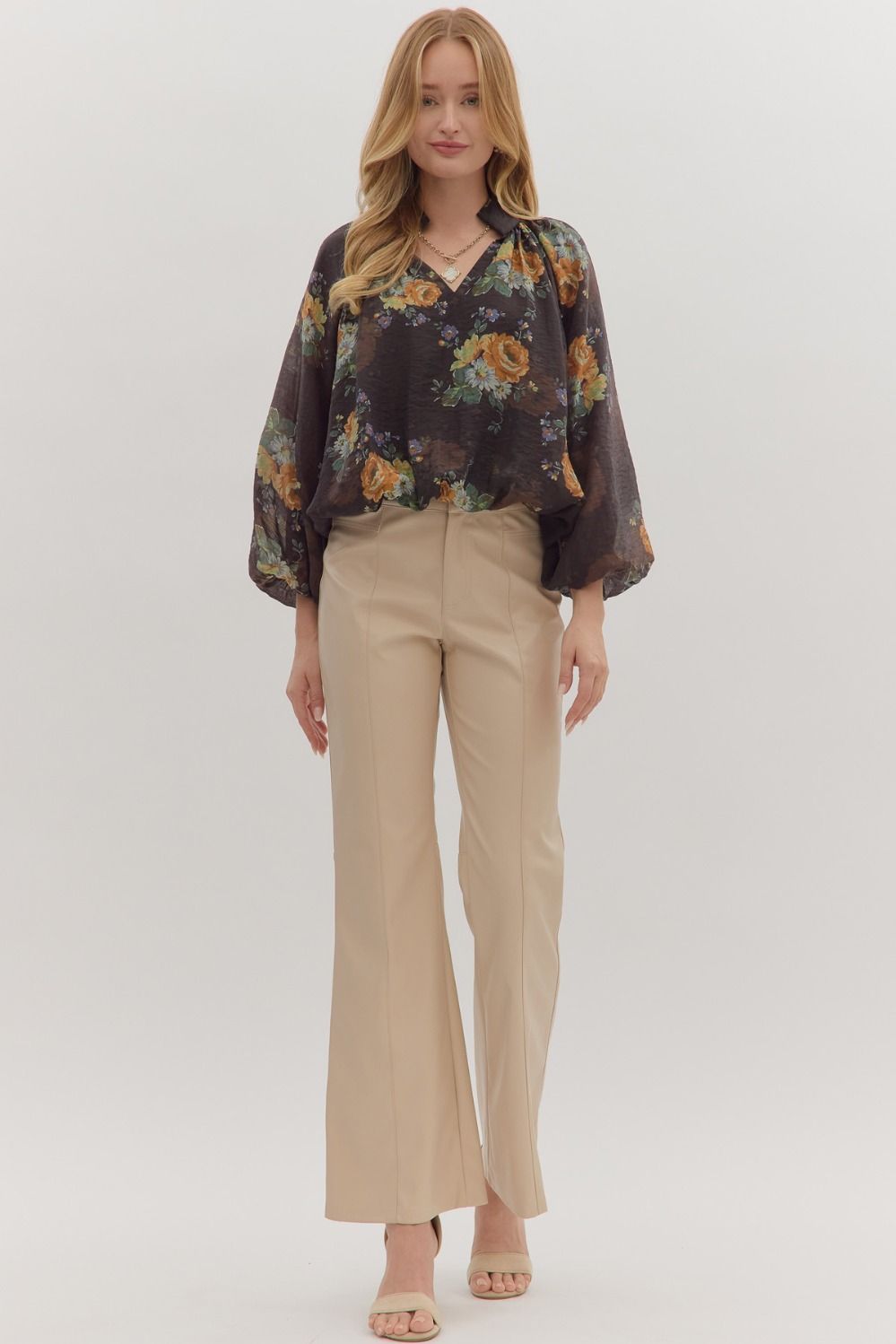 Floral Print Long Sleeve Top in Chocolate by Entro