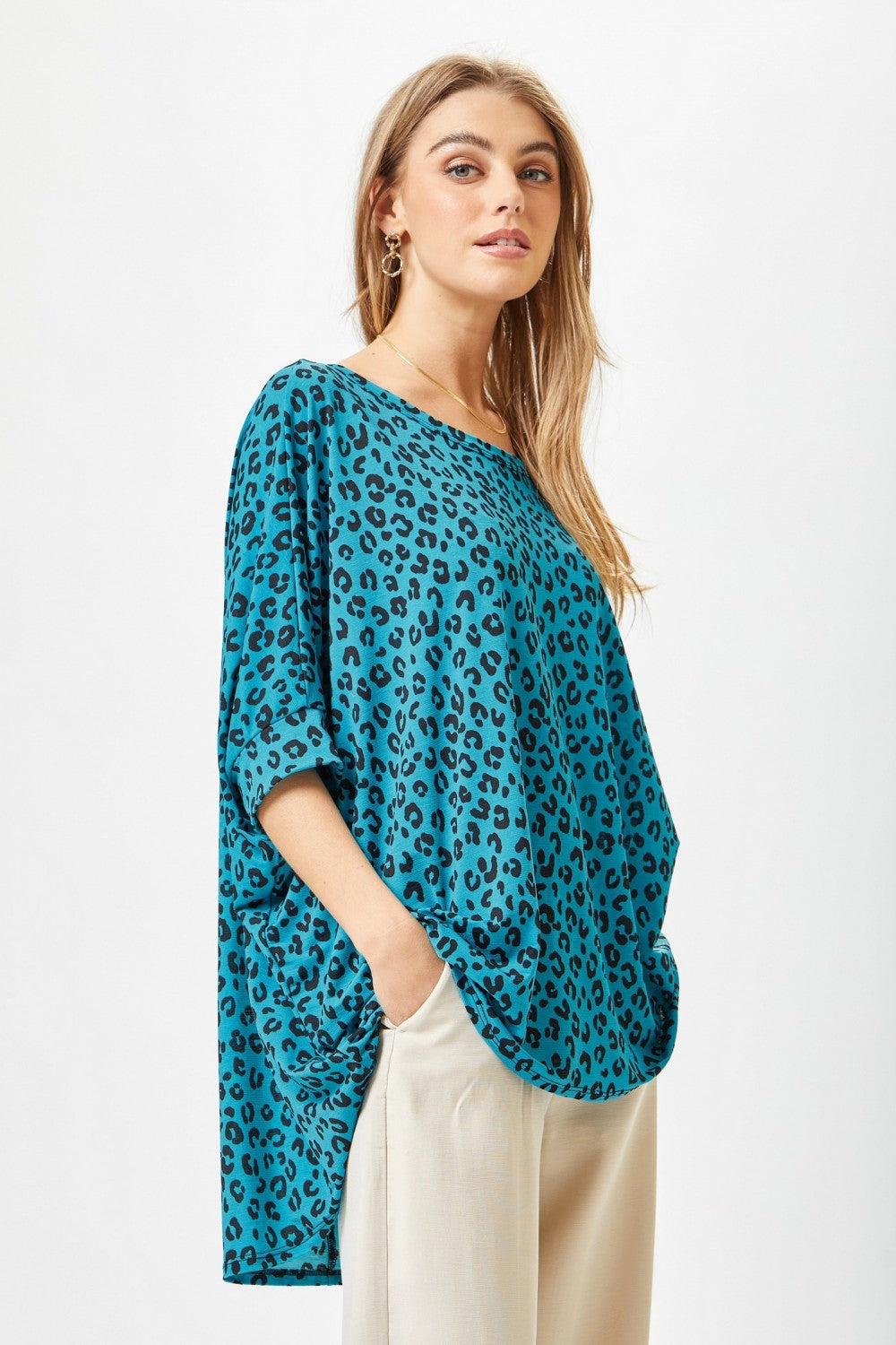 Leopard T-Shirt in Teal by Dear Scarlett