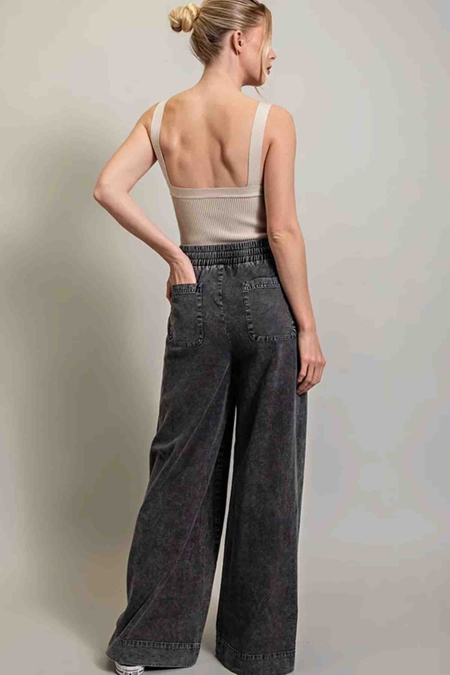 Mineral Washed Wide Leg Pants Black