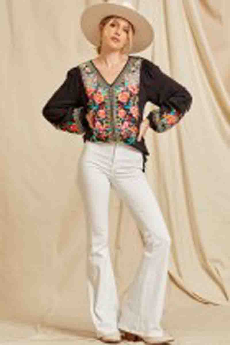 V-NeckEmbroidered Top Black Plus