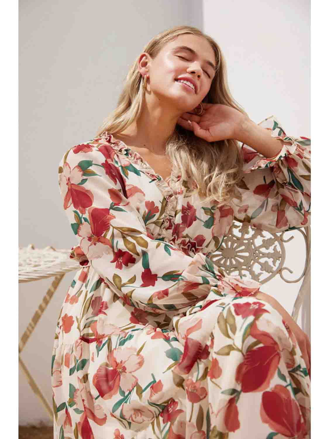 Floral Chiffon Long Sleeve Midi Dress