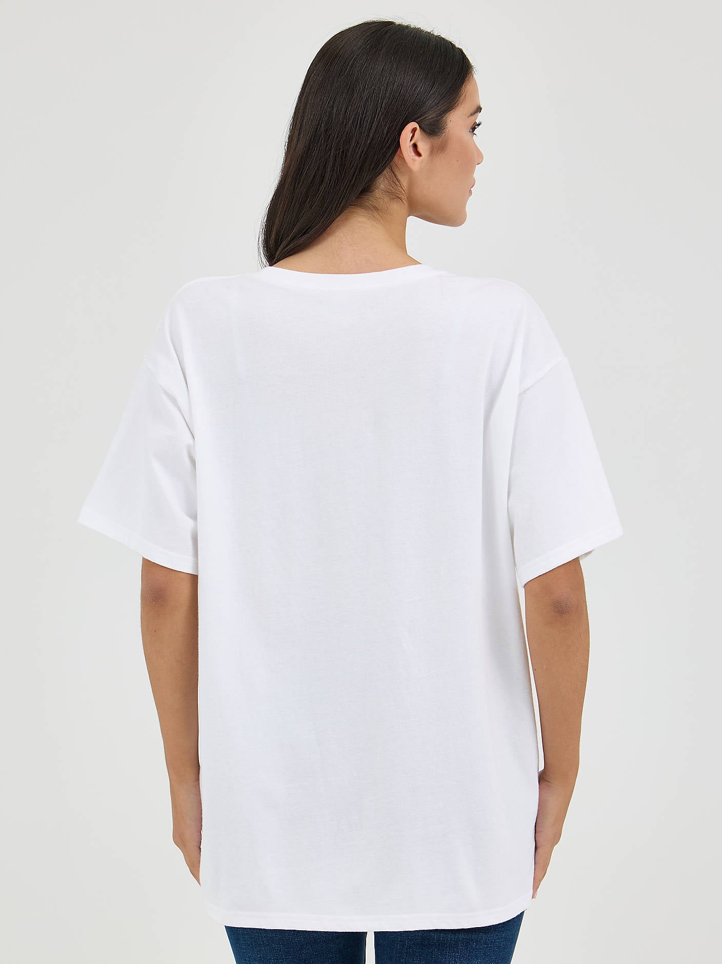 Women's Wrangler Retro George Strait Oversized Band Tee in Bright White