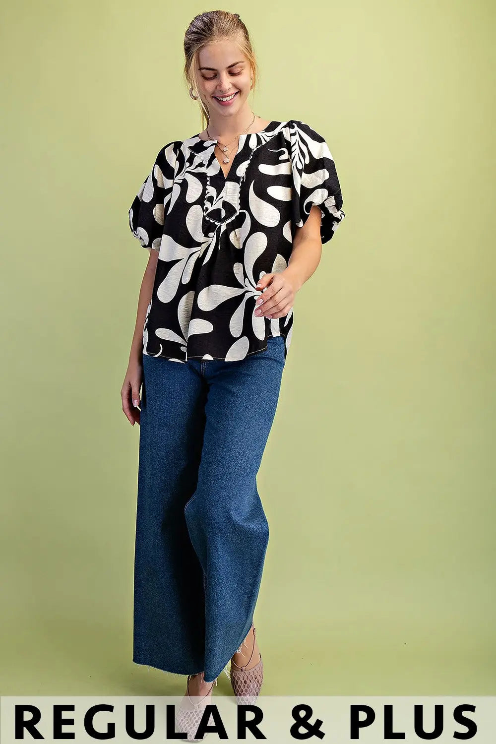 Printed Slit Neck Top by Gigio