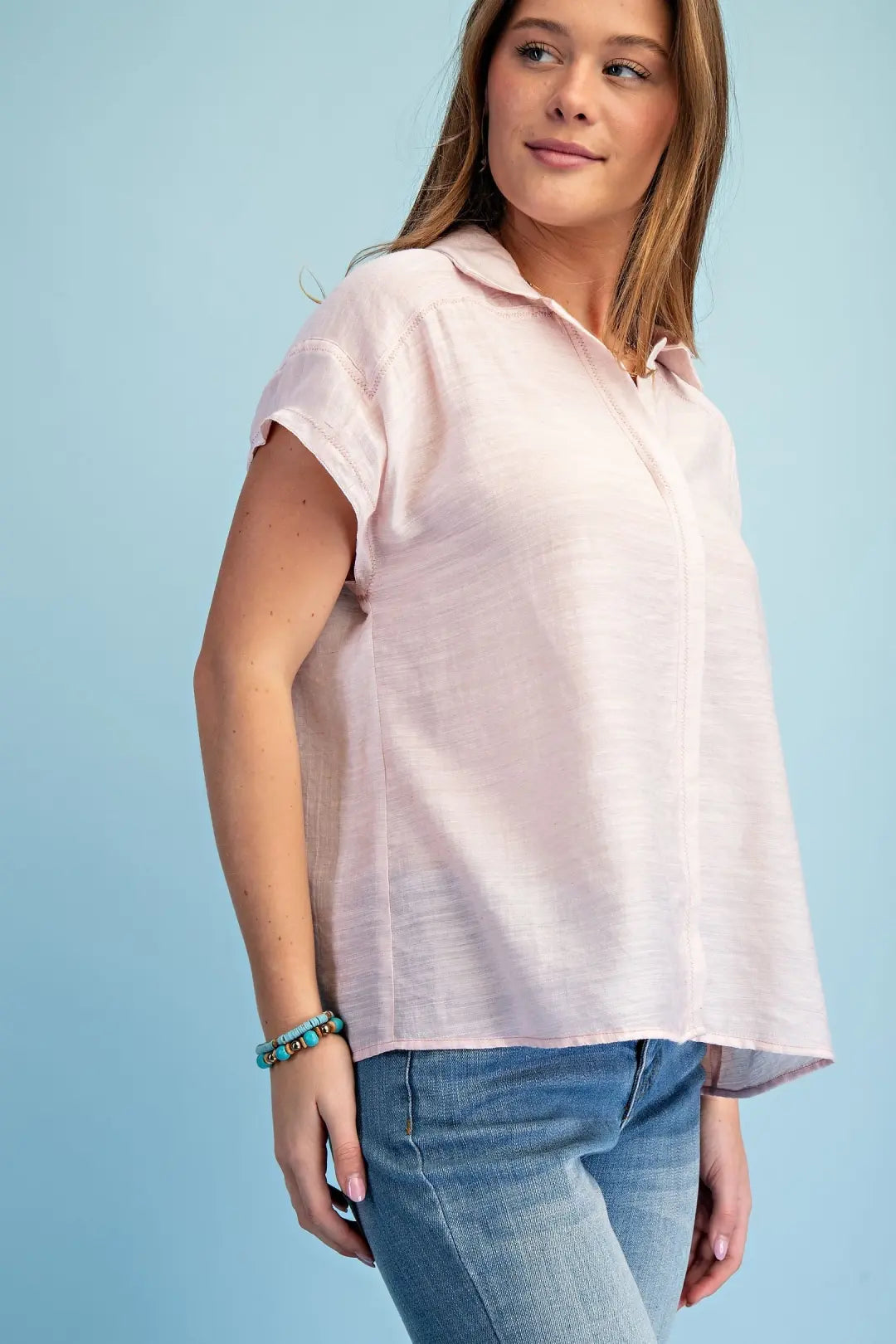 Lightweight Covered Placket Button Down with Stitching by Gigio