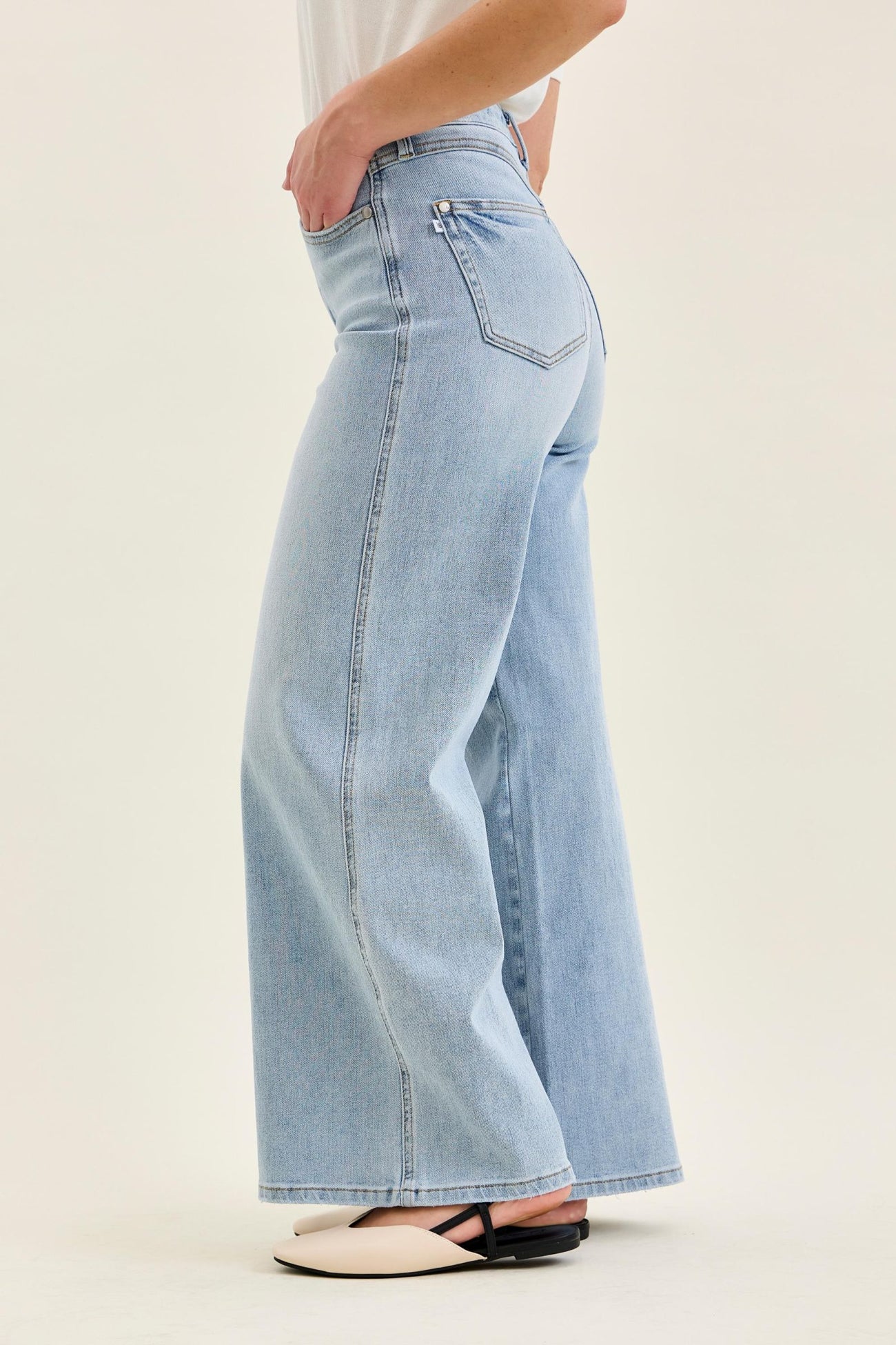 Petite High Waisted Tummy Control Retro Wide Leg Jeans by Judy Blue