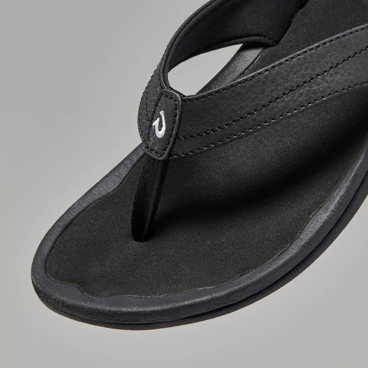 Ohana Womens Sandals in Black by OluKai