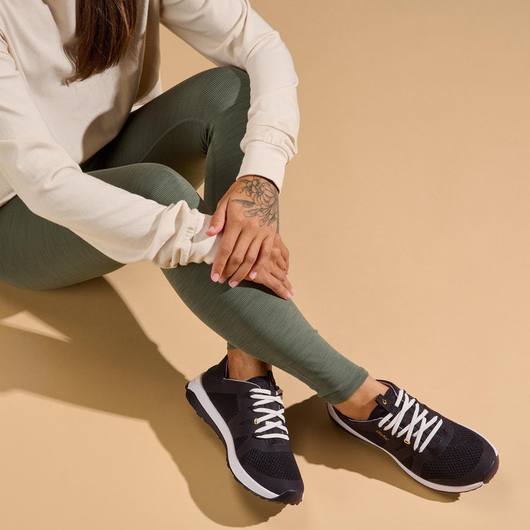 Huai Sneakers by Olukai