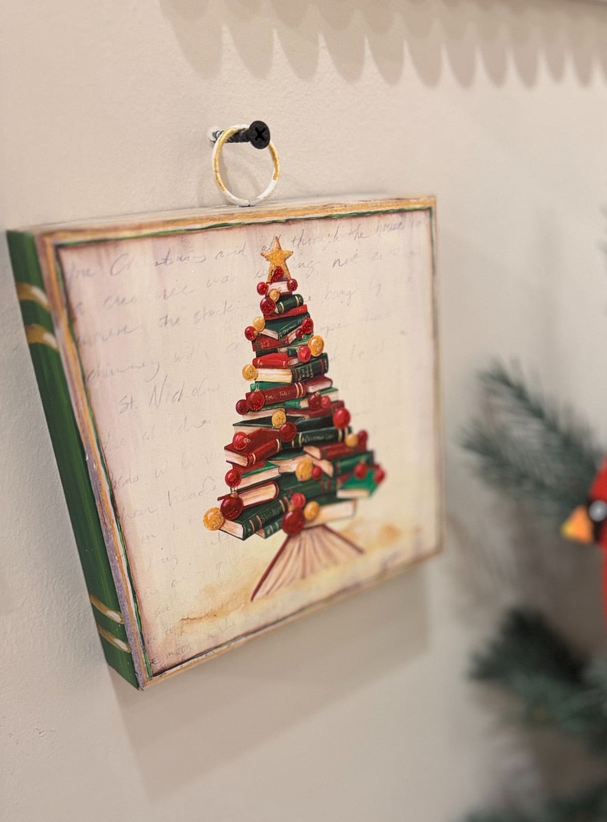 Kross Mini Book Stack Christmas Tree