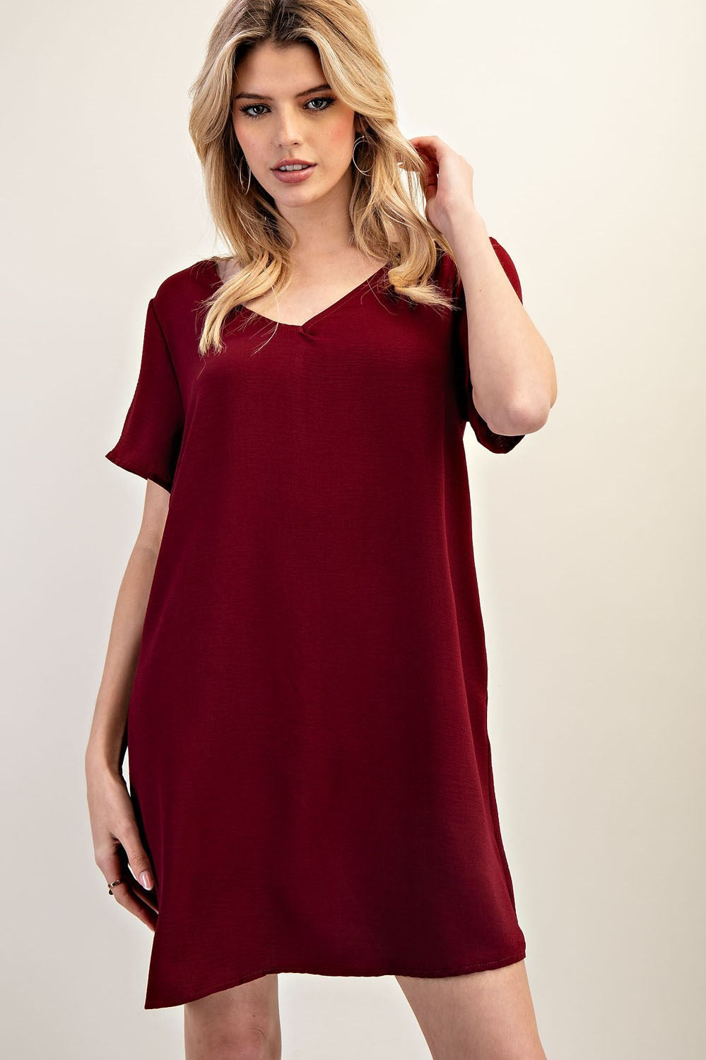 Solid Short Sleeve V Neck Mini Dress by ee:some