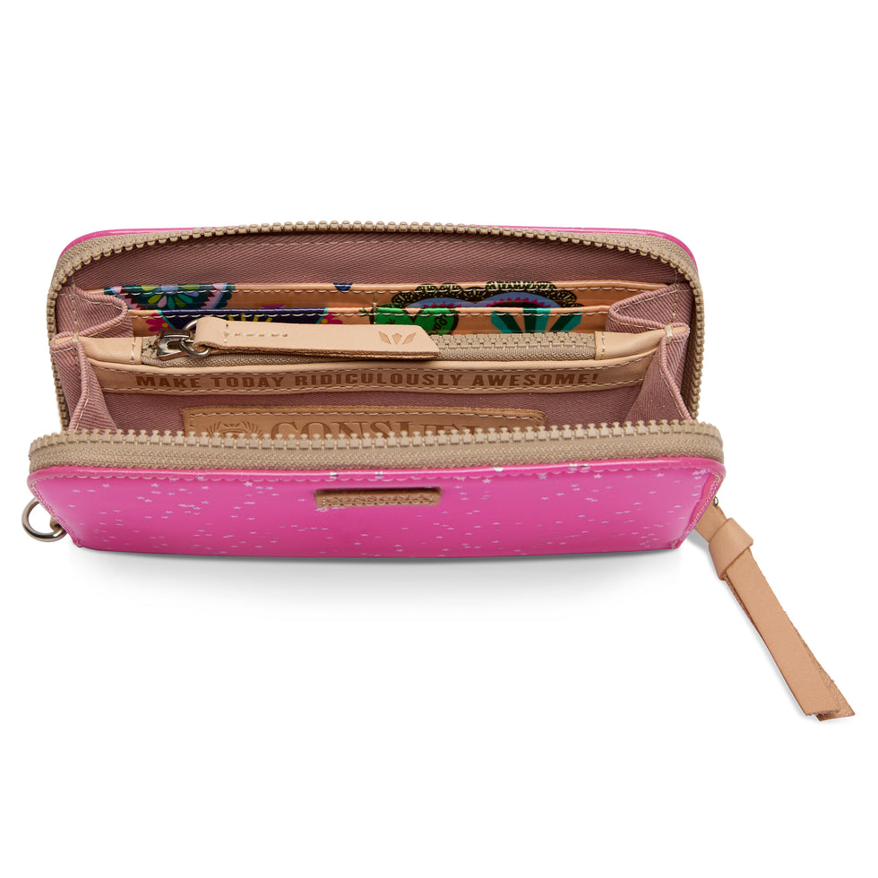 Essential Wallet, Berry
