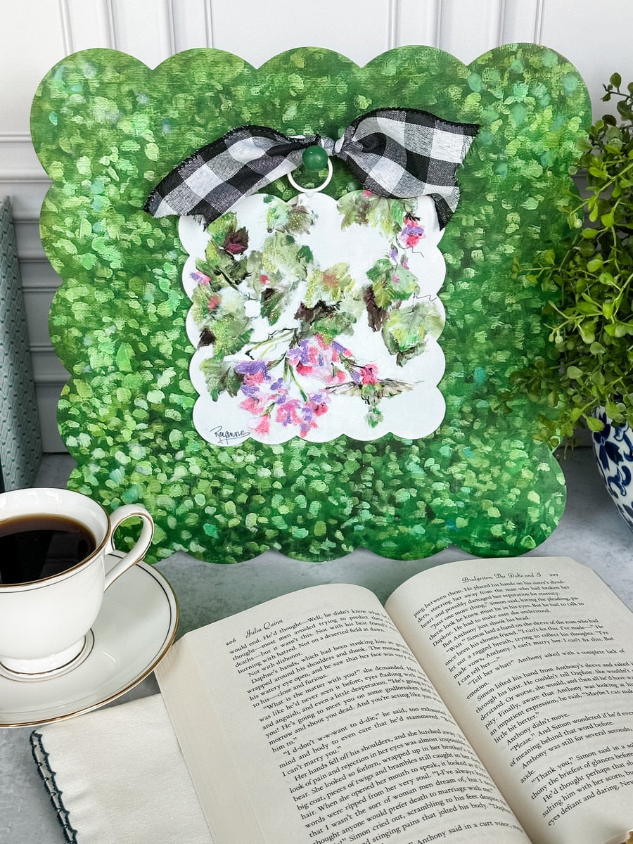 Mini Art Scallop Hummingbird by The Round Top Collection