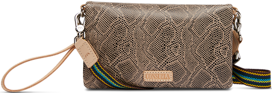 Uptown Crossbody in Dizzy by Consuela