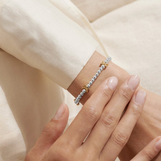 Kisses Bracelet Bar In Silver And Gold-Tone Plating
