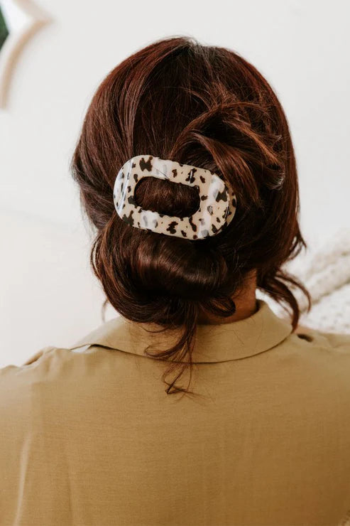 Medium Flat Round Hair Clip by Teleties