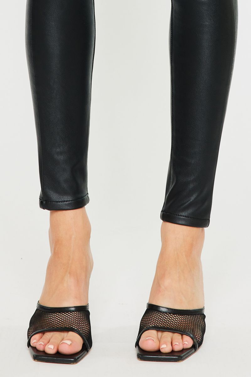 High Rise Super Skinny Black