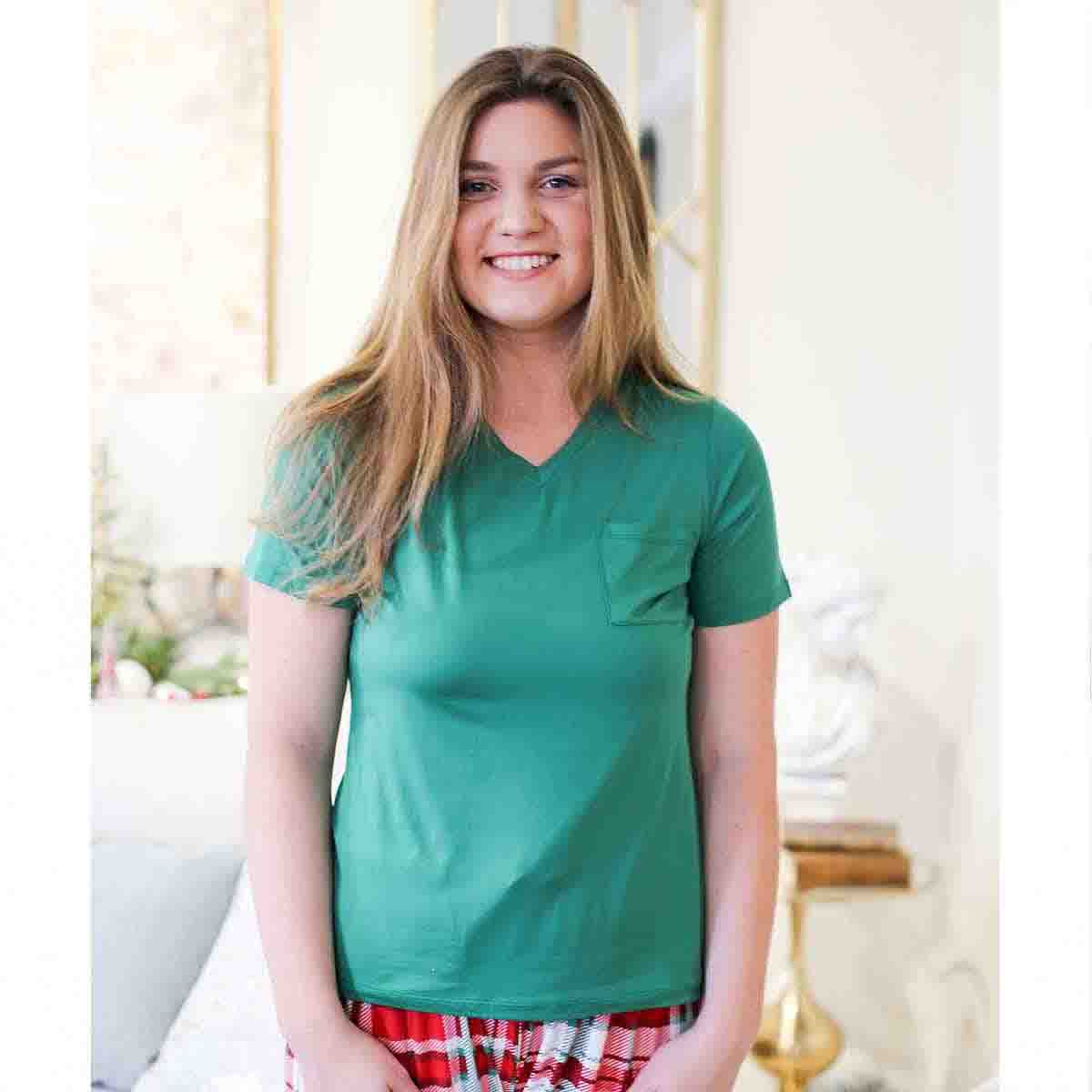 Highlands VNeck Jolly Green Tee