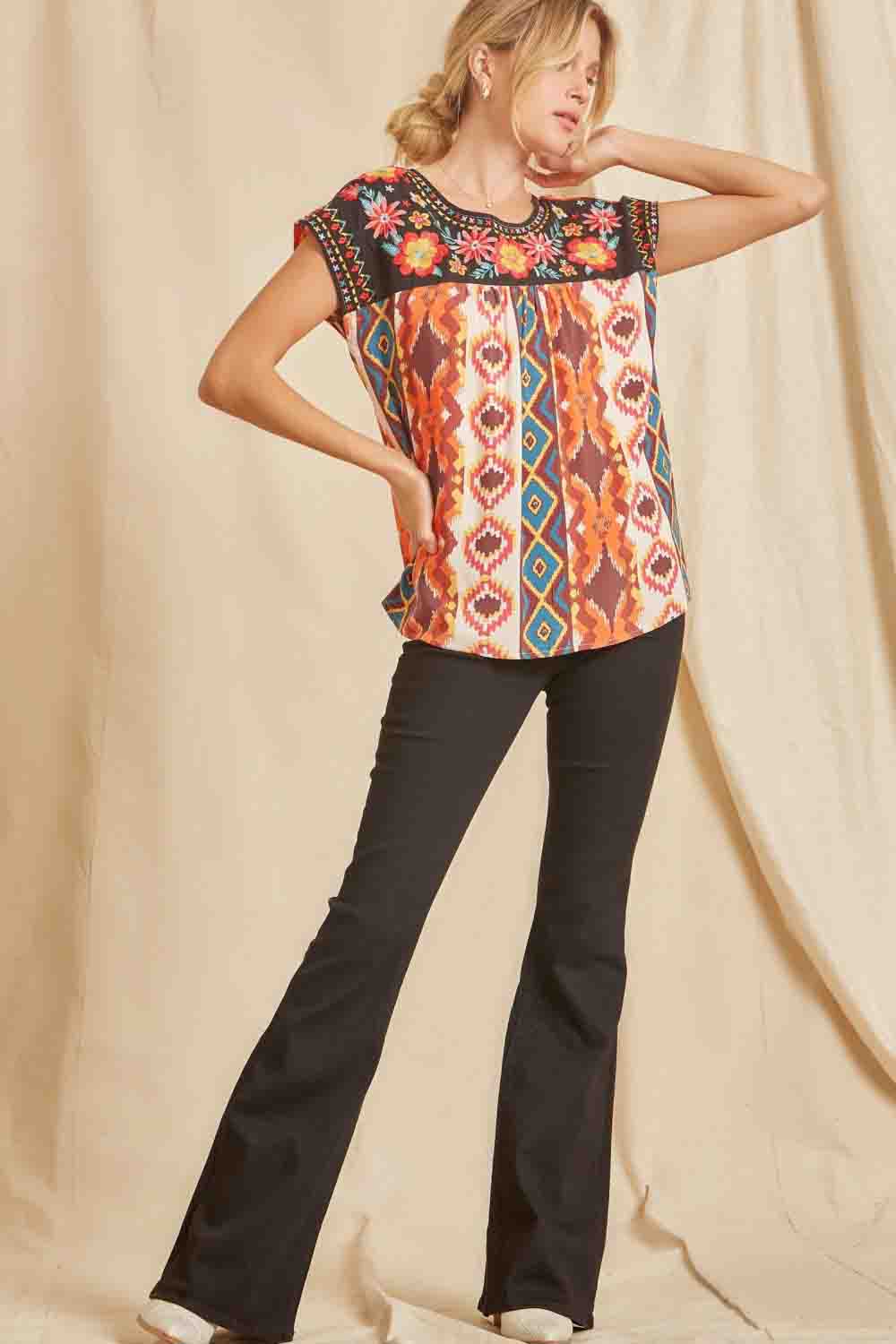 Chic Aztec Print Embroidery Top
