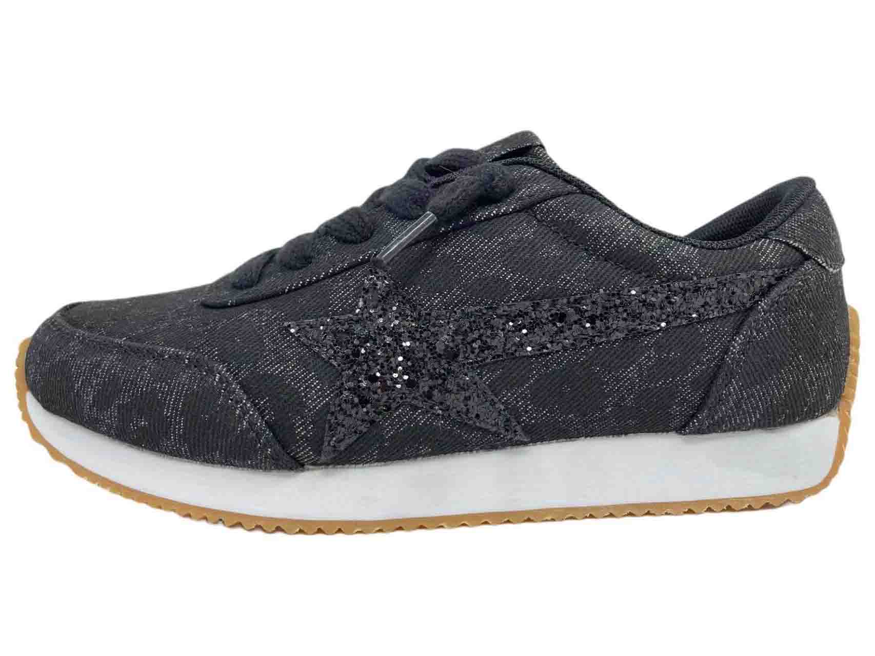 Very G Vintage 3 Sneakers Black